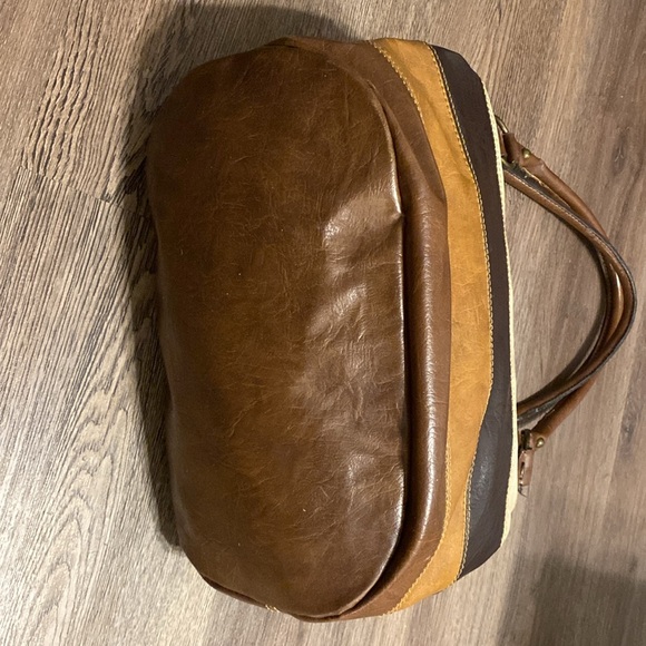 Axcess purse Liz Claiborne - Picture 4 of 6